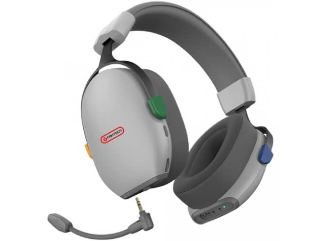 Auriculares Fantech WHG06 Carbon Pro: Sonido 7.1 virtual, conexi&oacute;n inal&aacute;mbrica de baja latencia y dise&ntilde;o Super Maxfit. &iexcl;Domina el juego con audio de &eacute;lite!