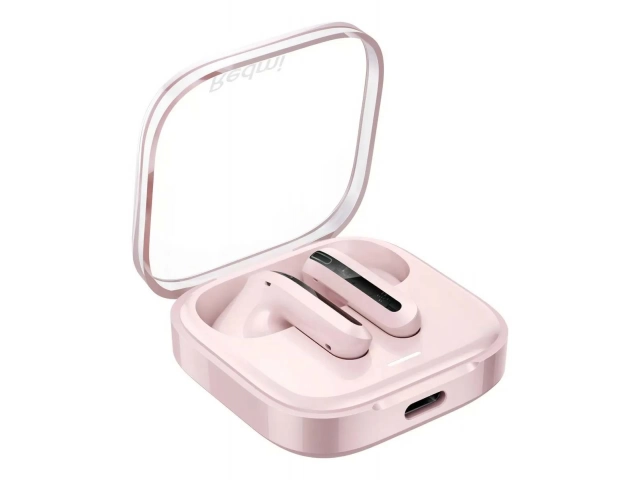 Conexión Bluetooth estable y diseño estilizado de los auriculares Xiaomi Redmi Buds 6 Active Rosa con un smartphone.