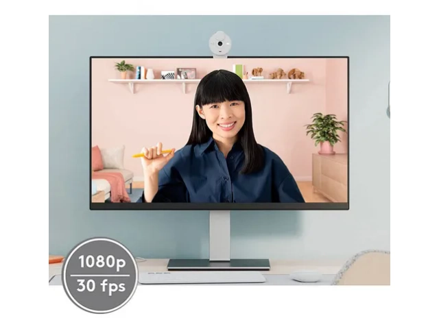 Logitech Brio 300 montada sobre monitor, ideal para videollamadas