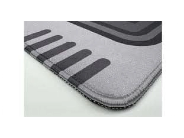 Mousepad Fantech ATO MP905 de 90x40cm. Superficie de alta precisi&oacute;n, base antideslizante y 4mm de espesor. &iexcl;Dise&ntilde;o premium para tu escritorio gamer en 2026!