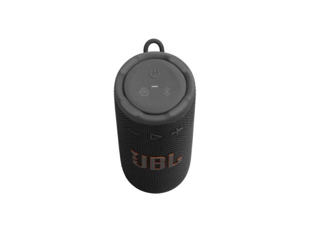 El JBL Grip Black, elegante y robusto (IP68), ofrece 16W de sonido JBL Pro y 14 horas de autonomía.