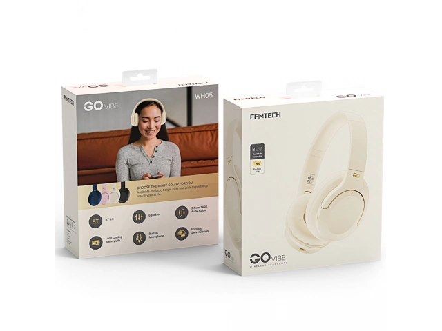 Usuario disfrutando de audio con los auriculares Fantech Go Vibe BT Beige, destacando su diseño minimalista y sofisticado. Comprá en Avlis Uruguay.