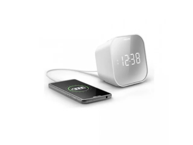 Despierta a tu manera con la Radio Reloj Philips TAR4406/37. Sintonización digital FM, alarma dual, display LED y batería de respaldo.