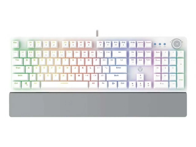 Teclado Fantech MK-853 v2 Space Edition integrado en un setup gamer, destacando su diseño cósmico y la atmósfera creada por su iluminación RGB. Comprá en Avlis Uruguay. 